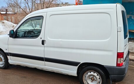 Peugeot Partner II рестайлинг 2, 2011 год, 285 000 рублей, 5 фотография