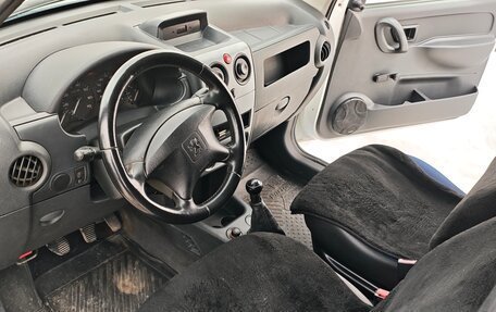 Peugeot Partner II рестайлинг 2, 2011 год, 285 000 рублей, 14 фотография