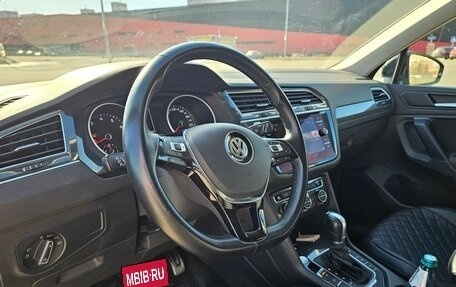 Volkswagen Tiguan II, 2019 год, 2 849 000 рублей, 10 фотография