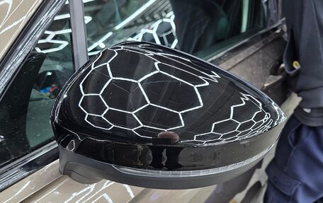 Volkswagen Tiguan II, 2019 год, 2 849 000 рублей, 18 фотография