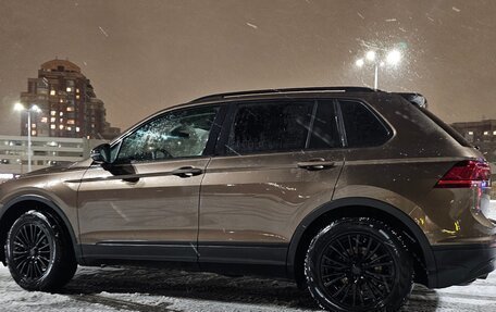 Volkswagen Tiguan II, 2019 год, 2 849 000 рублей, 22 фотография