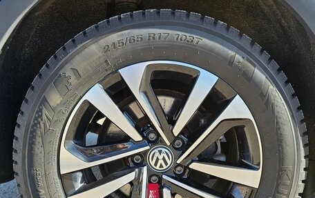 Volkswagen Tiguan II, 2019 год, 2 849 000 рублей, 17 фотография