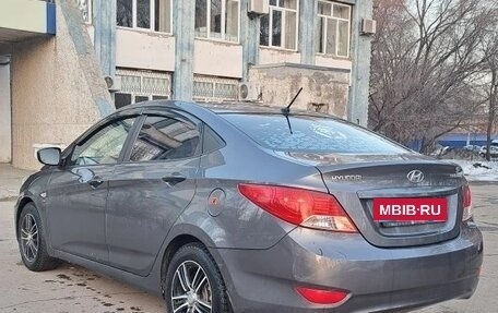 Hyundai Solaris II рестайлинг, 2012 год, 650 000 рублей, 7 фотография