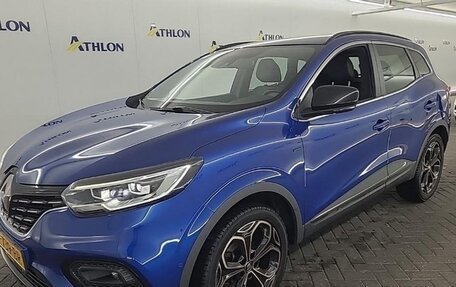 Renault Kadjar I рестайлинг, 2022 год, 1 989 000 рублей, 2 фотография