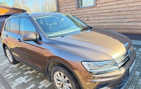 Volkswagen Tiguan II, 2019 год, 2 550 000 рублей, 1 фотография