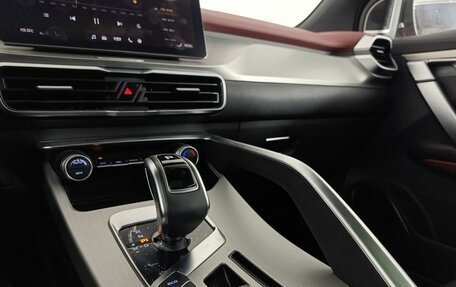 Geely Coolray I, 2022 год, 1 795 000 рублей, 11 фотография