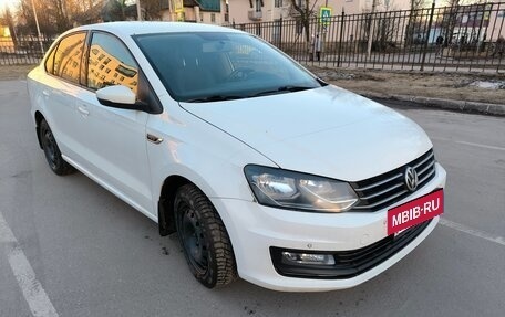 Volkswagen Polo VI (EU Market), 2018 год, 900 000 рублей, 3 фотография