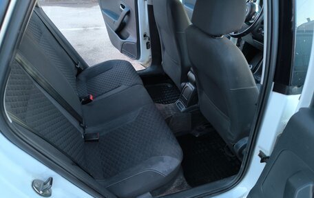 Volkswagen Polo VI (EU Market), 2018 год, 900 000 рублей, 16 фотография