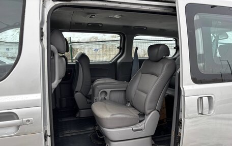 Hyundai Grand Starex Grand Starex I рестайлинг 2, 2008 год, 1 100 000 рублей, 17 фотография