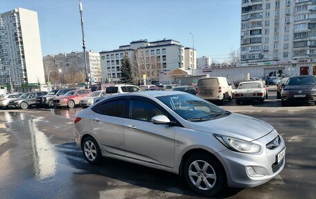 Hyundai Solaris II рестайлинг, 2013 год, 520 000 рублей, 10 фотография