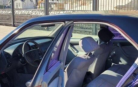 Mercedes-Benz C-Класс, 1998 год, 325 000 рублей, 7 фотография