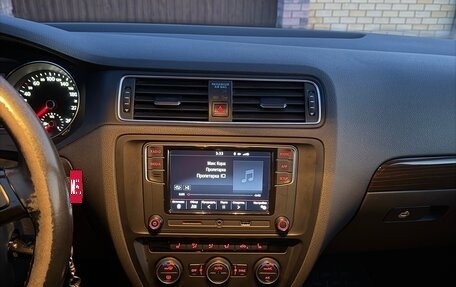 Volkswagen Jetta VI, 2014 год, 980 000 рублей, 12 фотография