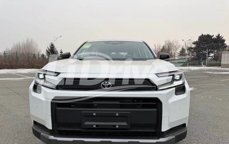 Toyota RAV4, 2026 год, 4 683 000 рублей, 3 фотография