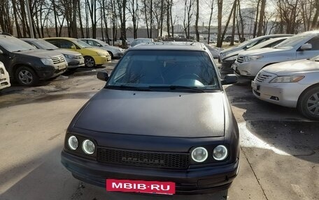 Daihatsu Applause I рестайлинг, 1991 год, 215 000 рублей, 5 фотография