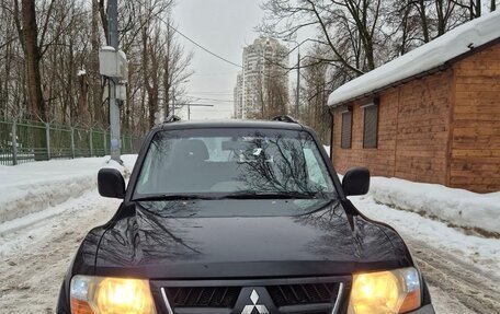 Mitsubishi Pajero III рестайлинг, 2005 год, 1 200 000 рублей, 2 фотография