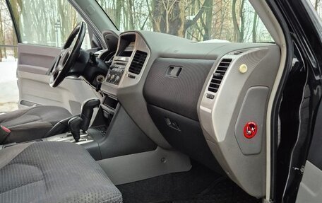 Mitsubishi Pajero III рестайлинг, 2005 год, 1 200 000 рублей, 9 фотография