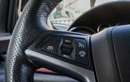 Opel Astra J, 2013 год, 990 000 рублей, 13 фотография