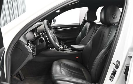 BMW 5 серия, 2021 год, 3 747 000 рублей, 10 фотография