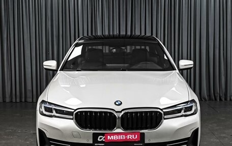 BMW 5 серия, 2021 год, 3 747 000 рублей, 3 фотография