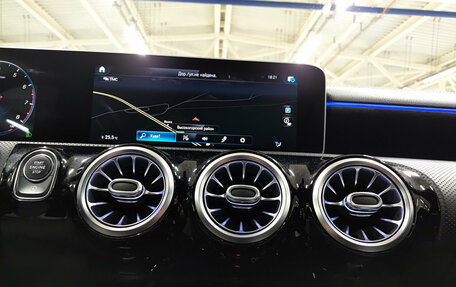 Mercedes-Benz CLA, 2019 год, 2 799 000 рублей, 19 фотография