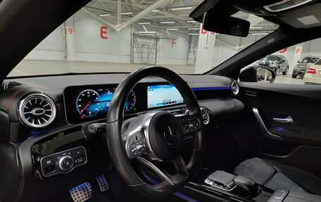 Mercedes-Benz CLA, 2019 год, 2 799 000 рублей, 24 фотография