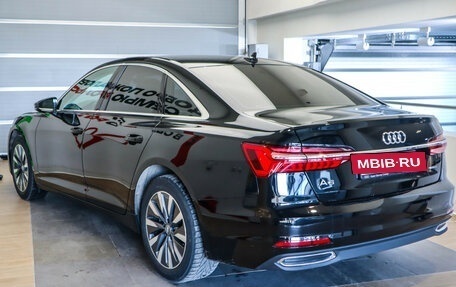 Audi A6, 2019 год, 3 250 000 рублей, 6 фотография