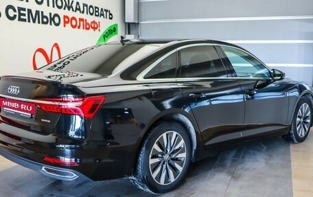 Audi A6, 2019 год, 3 250 000 рублей, 4 фотография