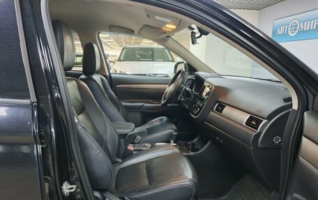 Mitsubishi Outlander III рестайлинг 3, 2012 год, 1 512 000 рублей, 10 фотография