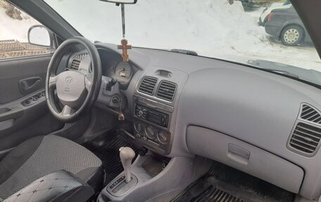 Hyundai Accent II, 2004 год, 330 000 рублей, 5 фотография