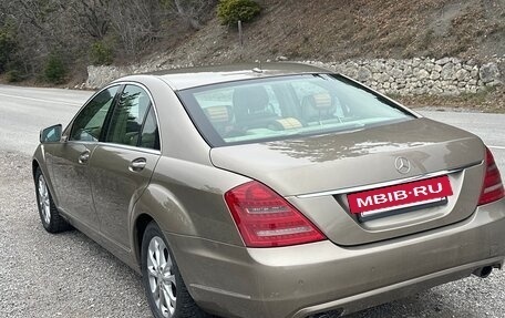 Mercedes-Benz S-Класс, 2009 год, 1 400 000 рублей, 3 фотография