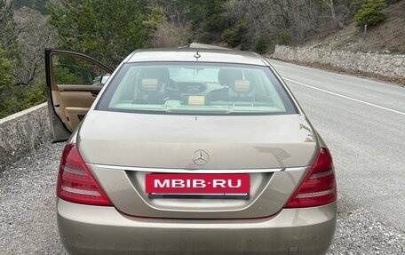 Mercedes-Benz S-Класс, 2009 год, 1 400 000 рублей, 4 фотография