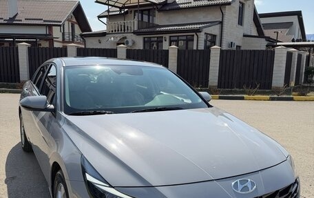 Hyundai Avante, 2021 год, 2 230 000 рублей, 2 фотография