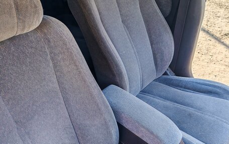 Toyota Vista, 1990 год, 300 000 рублей, 14 фотография