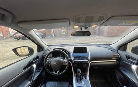 Mitsubishi Eclipse Cross, 2018 год, 2 150 000 рублей, 8 фотография