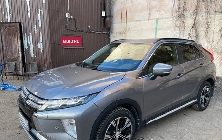 Mitsubishi Eclipse Cross, 2018 год, 2 150 000 рублей, 2 фотография