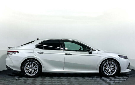 Toyota Camry, 2019 год, 2 447 000 рублей, 4 фотография