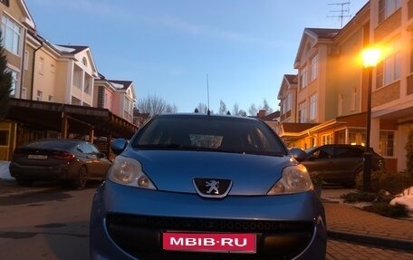 Peugeot 107 I рестайлинг, 2008 год, 395 000 рублей, 1 фотография