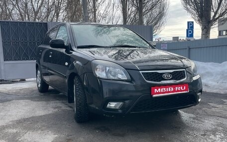KIA Rio II, 2011 год, 720 000 рублей, 1 фотография