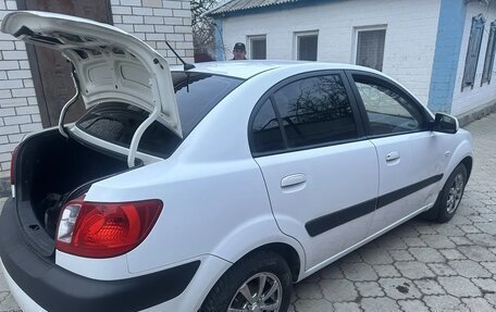 KIA Rio II, 2009 год, 545 000 рублей, 3 фотография