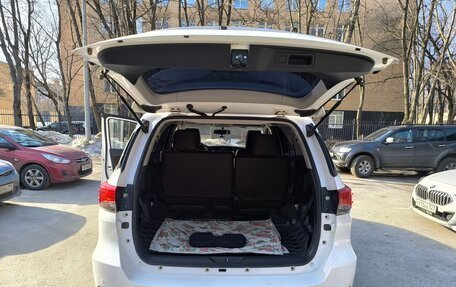 Toyota Fortuner II, 2019 год, 4 200 000 рублей, 6 фотография