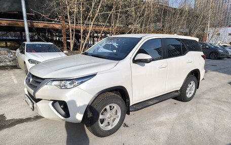 Toyota Fortuner II, 2019 год, 4 200 000 рублей, 10 фотография
