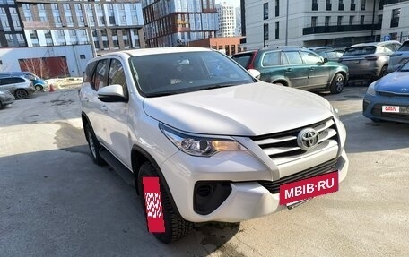 Toyota Fortuner II, 2019 год, 4 200 000 рублей, 2 фотография