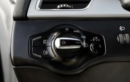 Audi A4, 2011 год, 1 050 000 рублей, 14 фотография