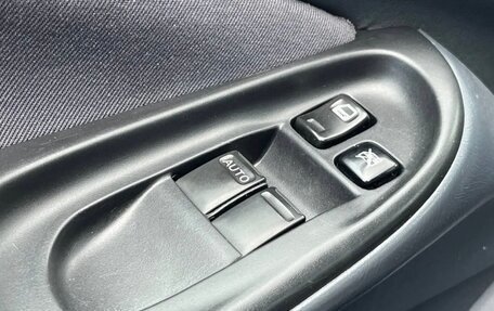 Nissan Almera, 2004 год, 380 000 рублей, 10 фотография