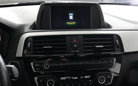 BMW 1 серия, 2018 год, 1 899 000 рублей, 15 фотография