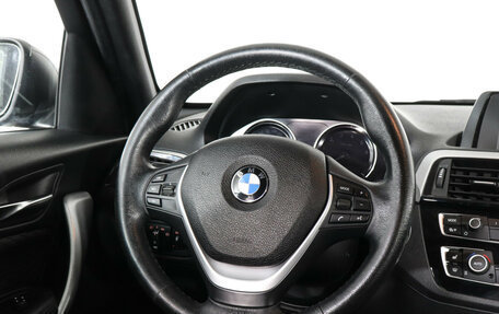 BMW 1 серия, 2018 год, 1 899 000 рублей, 12 фотография