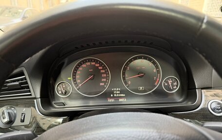 BMW 5 серия, 2011 год, 1 800 000 рублей, 5 фотография