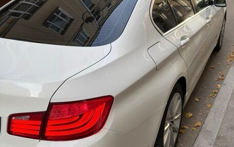 BMW 5 серия, 2011 год, 1 800 000 рублей, 15 фотография