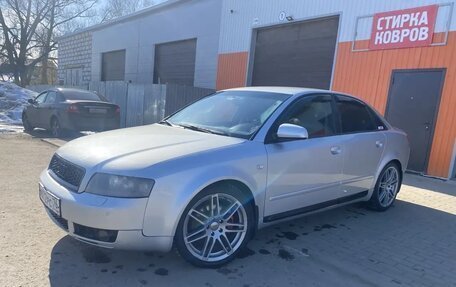 Audi A4, 2004 год, 690 000 рублей, 3 фотография