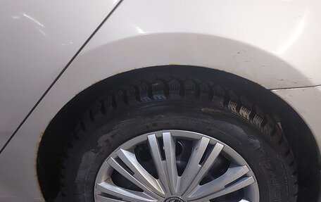 Hyundai Solaris II рестайлинг, 2011 год, 660 000 рублей, 8 фотография